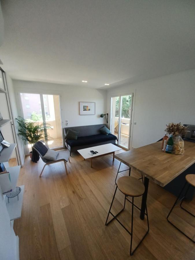 Superbe Appartement A 100M De La Mer, Et A Cote De La Base Nature เฟรฌูส ภายนอก รูปภาพ