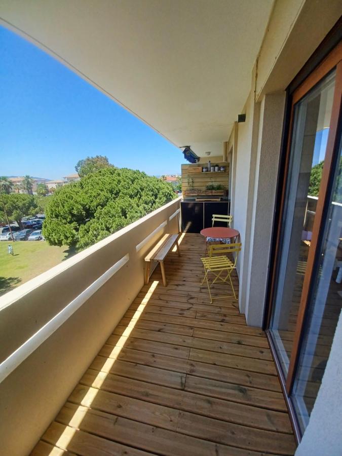 Superbe Appartement A 100M De La Mer, Et A Cote De La Base Nature เฟรฌูส ภายนอก รูปภาพ